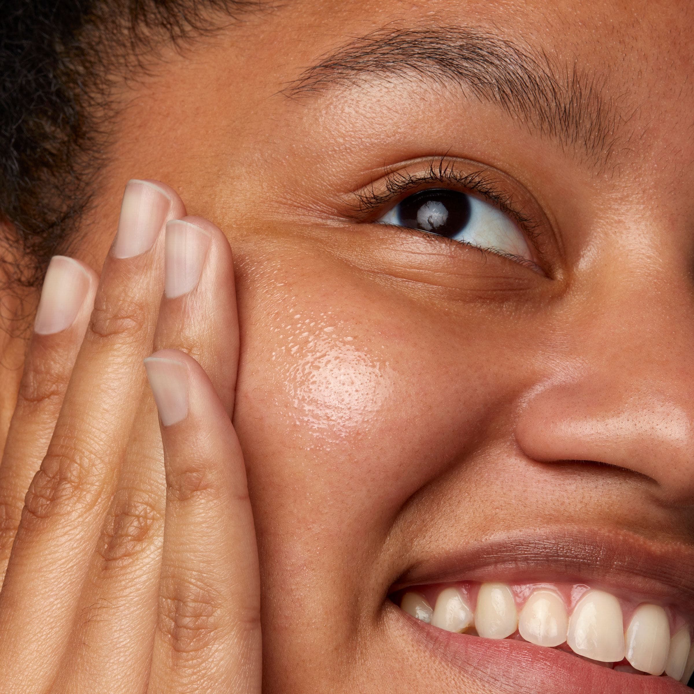 HOW TO DETERMINE YOUR SKIN TYPE