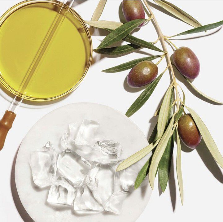 Benefits of Natural Ingredients for Sensitive Skin