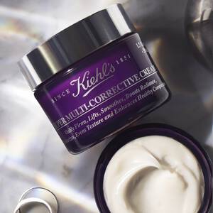 Anti-ageing moisturiser